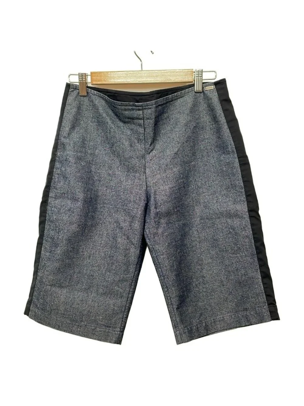 Chanel Shorts 40 M Navy Identification